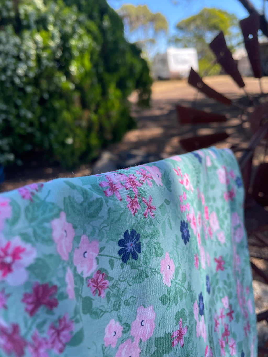Laurel Neck Scarf