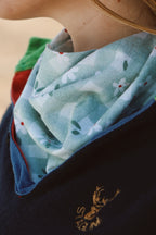 Daisy Neck Scarf